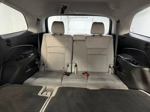 Used 2019 Honda Pilot EX image 32