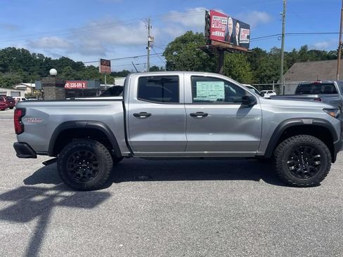 New 2026 Chevrolet Colorado Trail Boss AWD/4WD image 2