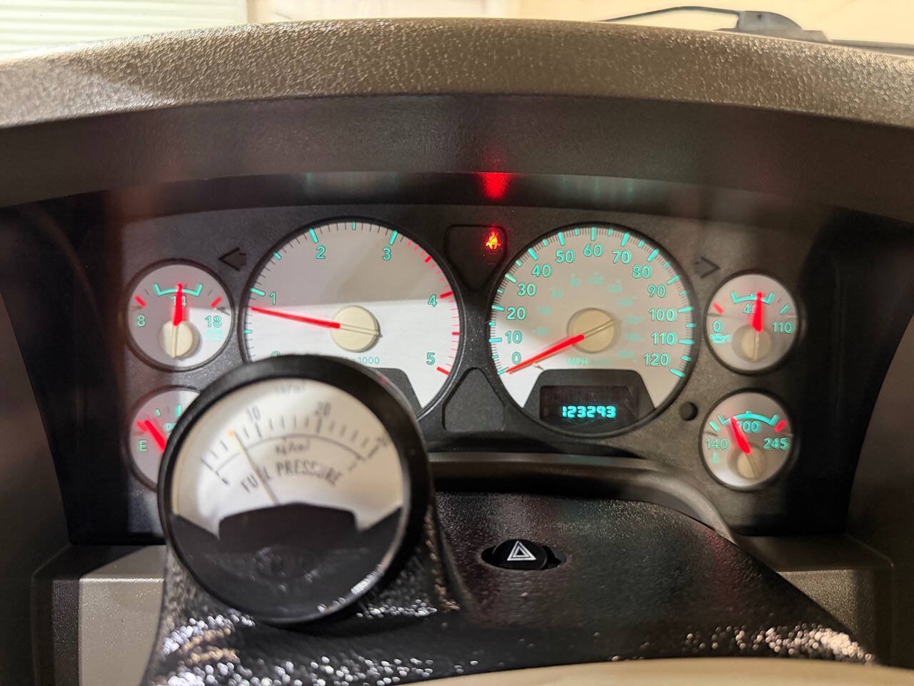Used 2006 Dodge Ram 2500 Truck SLT w/ Trailer Tow Group AWD/4WD image 11