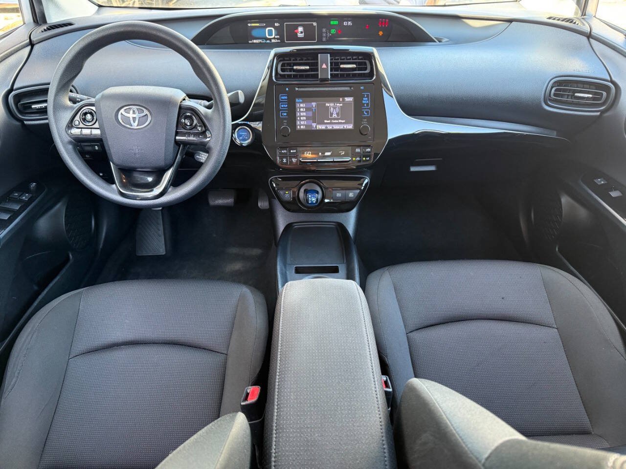 Used 2019 Toyota Prius L Eco FWD image 26
