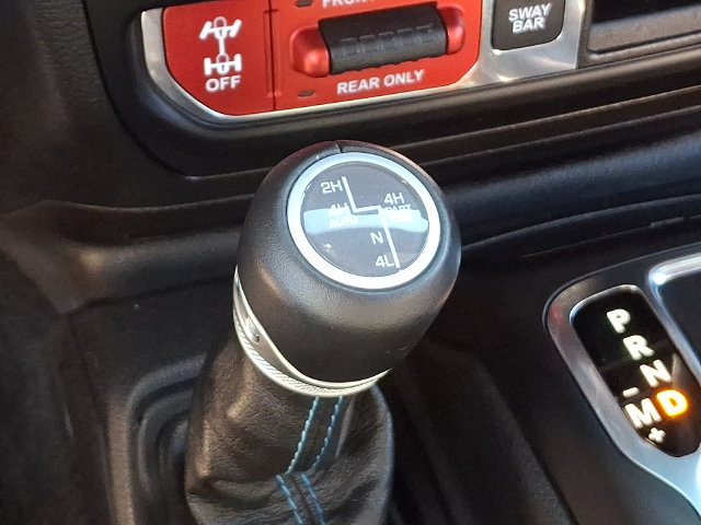 Used 2023 Jeep Wrangler Unlimited Rubicon 4xe AWD/4WD image 16
