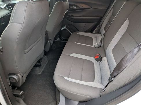 Used 2025 Chevrolet TrailBlazer LT image 26