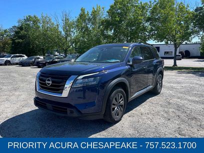 Used 2024 Nissan Pathfinder SV