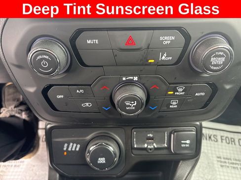 Used 2021 Jeep Renegade Sport image 20