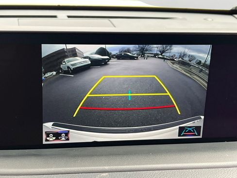 Used 2022 Lexus RX 350L Premium image 21