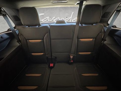Used 2024 GMC Yukon AT4 AWD/4WD image 22