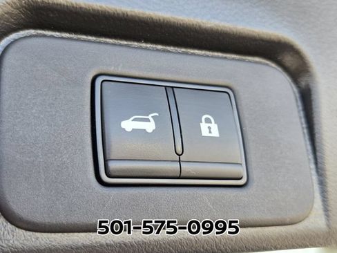 Used 2023 Nissan Rogue SV w/ SV Premium B Package FWD image 16