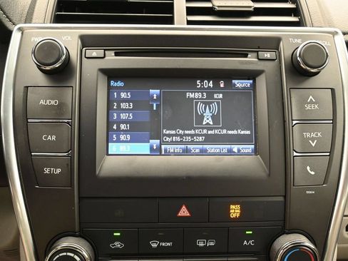 Used 2016 Toyota Camry LE FWD image 20