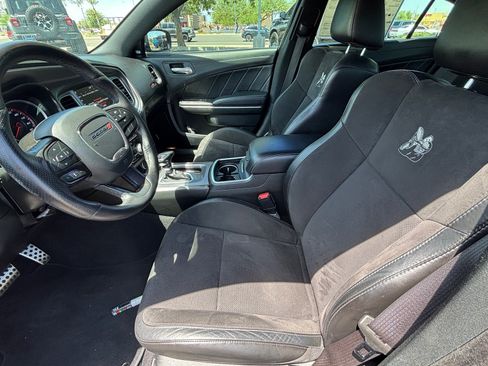 Used 2022 Dodge Charger Scat Pack w/ Plus Group RWD image 21