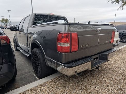 Used 2006 Lincoln Mark LT 2WD image 6
