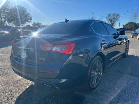 Used 2018 Maserati Ghibli image 5