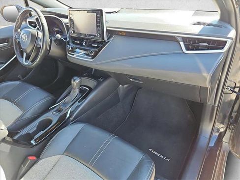 Used 2022 Toyota Corolla XSE image 21
