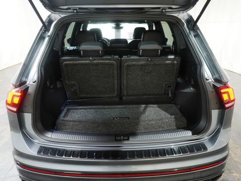 Certified 2023 Volkswagen Tiguan SE R-Line FWD image 6