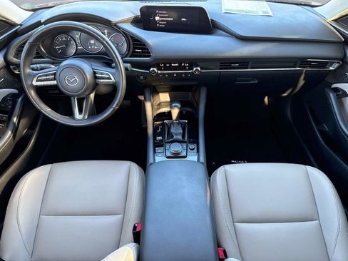 Used 2020 MAZDA MAZDA3 AWD Sedan w/ Preferred Package image 14