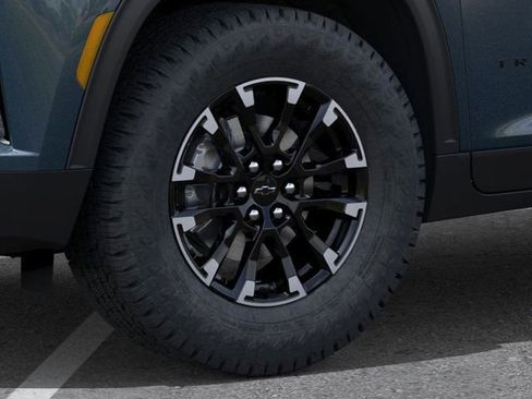 New 2026 Chevrolet Traverse Z71 w/ Driver Confidence Package image 9