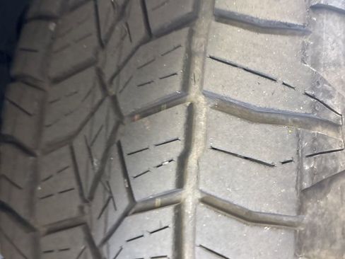 Used 2023 Nissan Titan PRO-4X w/ Pro-4x Convenience Package image 5