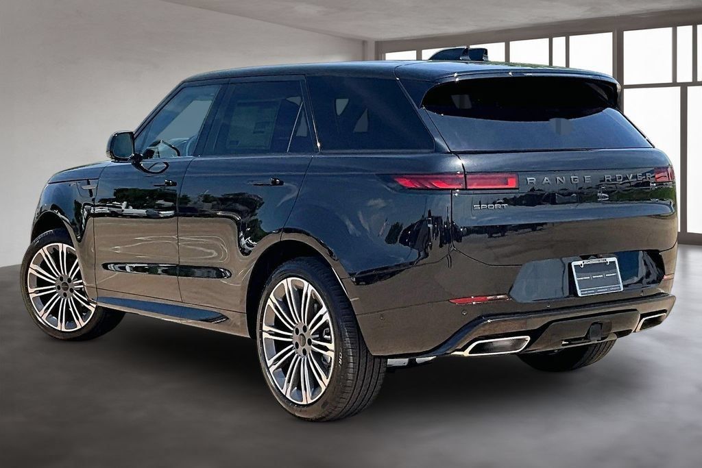 New 2026 Land Rover Range Rover Sport Dynamic SE AWD/4WD image 3