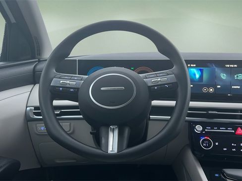 Certified 2026 Hyundai Tucson SEL image 14