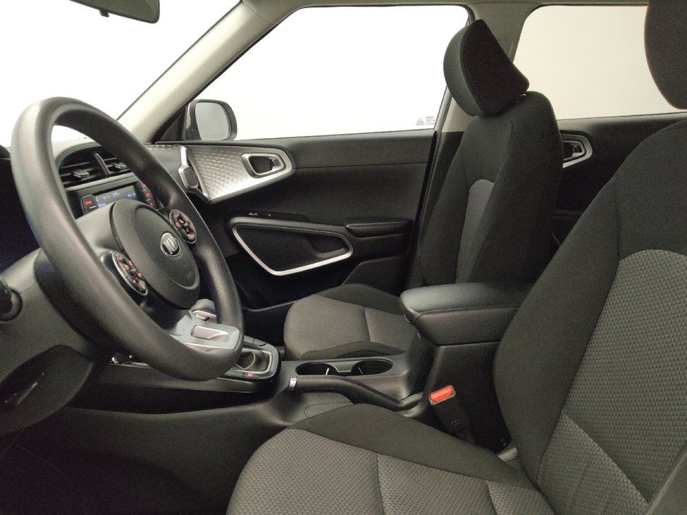 Used 2021 Kia Soul LX FWD image 17