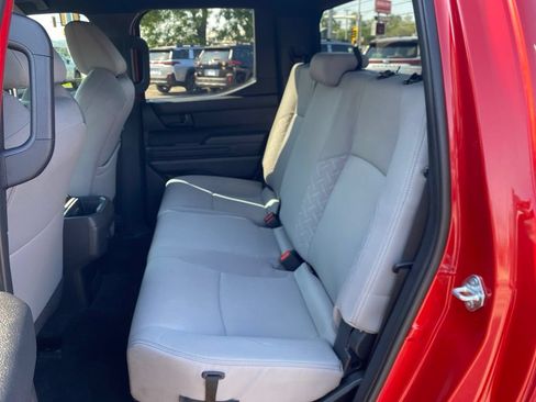 Used 2024 Toyota Tacoma SR5 AWD/4WD image 5