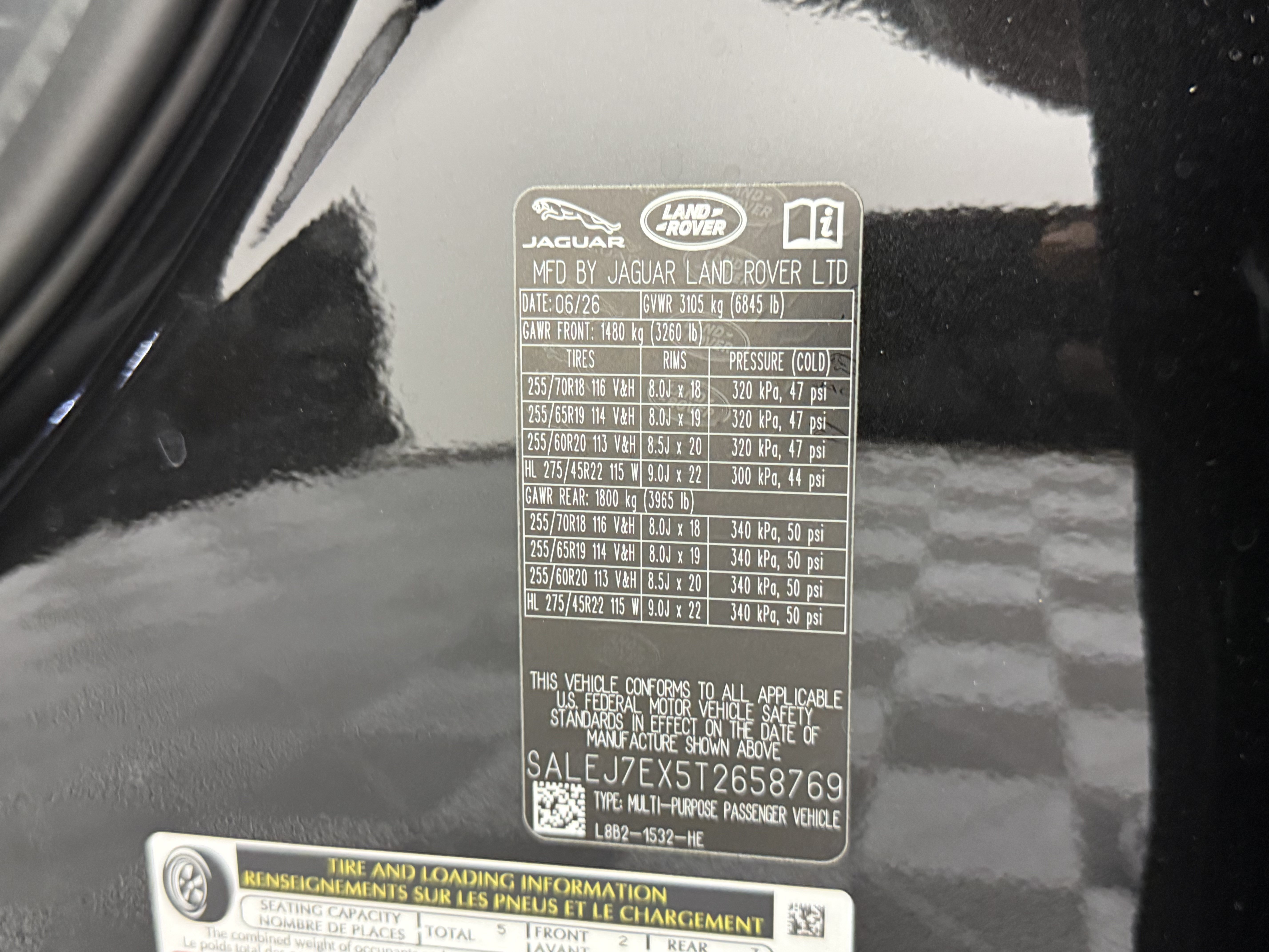New 2026 Land Rover Defender 110 S AWD/4WD image 28