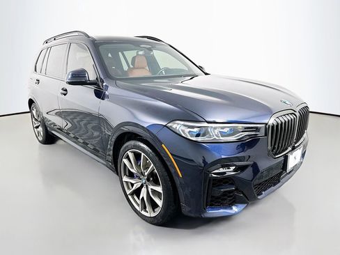 Used 2022 BMW X7 M50i AWD/4WD image 3