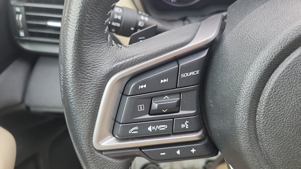 Used 2023 Subaru Outback Premium AWD/4WD image 30