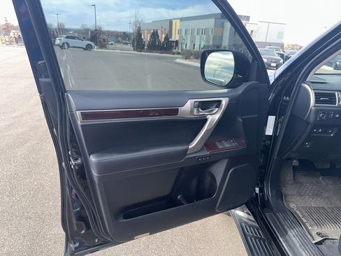 Used 2019 Lexus GX 460 Luxury image 8