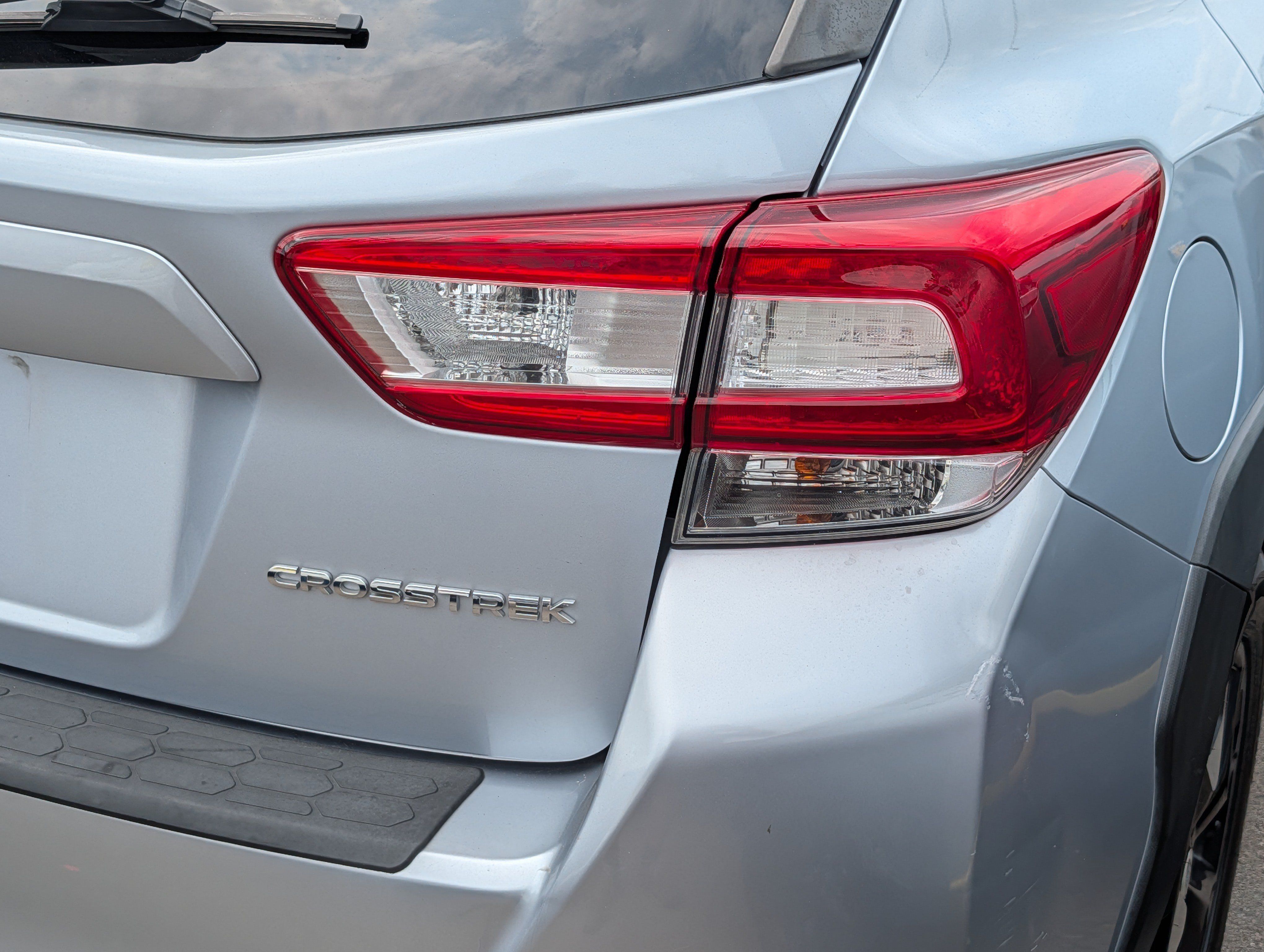 Used 2018 Subaru Crosstrek 2.0i Premium AWD/4WD image 17