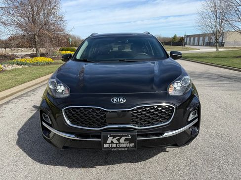 Used 2022 Kia Sportage EX w/ EX Technology Package image 3