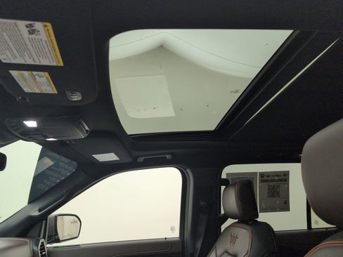 Certified 2021 Ford Expedition King Ranch image 8