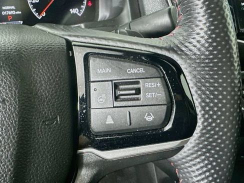 Used 2025 Honda Ridgeline Black Edition image 12