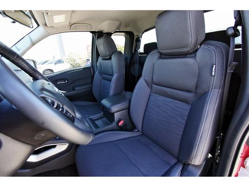 Certified 2024 Nissan Frontier SV w/ SV Convenience Package image 27