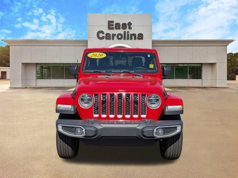 Used 2020 Jeep Gladiator Overland image 8