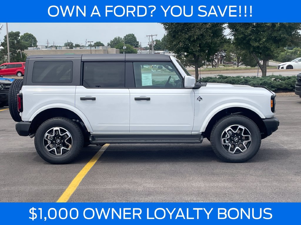 New 2026 Ford Bronco Outer Banks AWD/4WD image 6