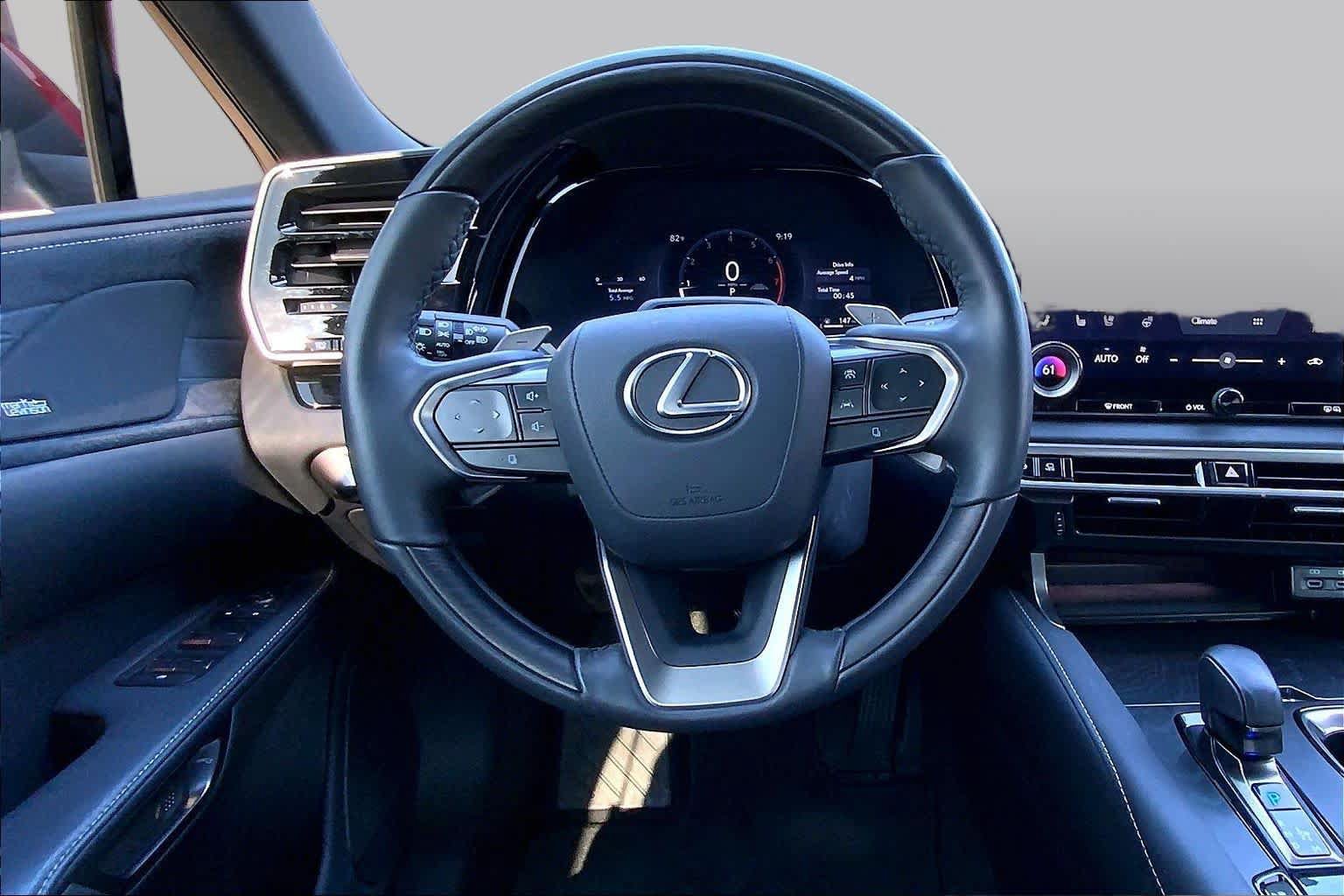 Used 2025 Lexus RX 350 AWD w/ Convenience Package image 5