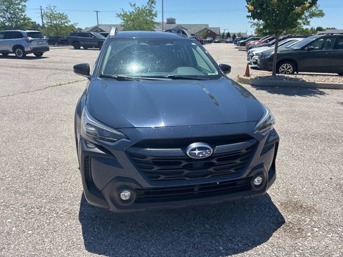 Used 2023 Subaru Outback Premium w/ Popular Package #1 AWD/4WD image 8