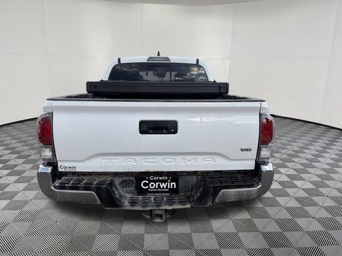 Used 2023 Toyota Tacoma TRD Off-Road AWD/4WD image 5