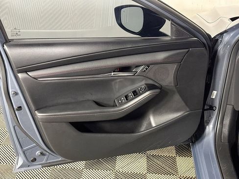 Used 2024 MAZDA MAZDA3 s image 10