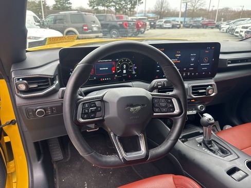 Used 2024 Ford Mustang Premium image 10