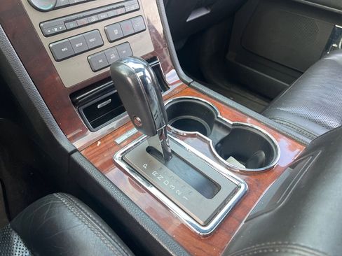 Used 2012 Lincoln Navigator L 4WD image 30
