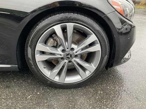 Used 2018 Mercedes-Benz C 300 4MATIC Cabriolet image 11