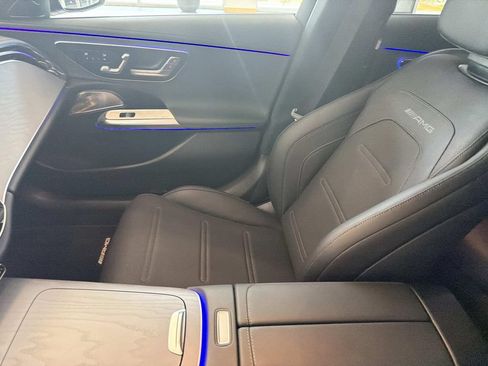 Used 2025 Mercedes-Benz E 53 AMG e 4MATIC Sedan image 16