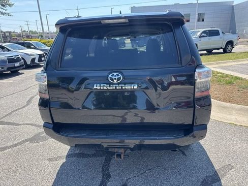 Used 2019 Toyota 4Runner SR5 Premium AWD/4WD image 9