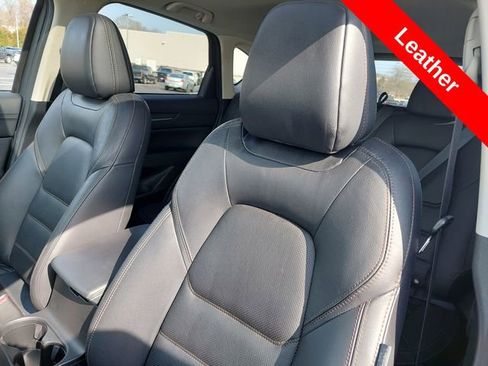 Used 2023 MAZDA CX-5 AWD 2.5 S w/ Premium Package image 6