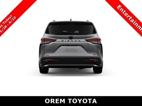 New 2026 Toyota Sienna XSE FWD image 8