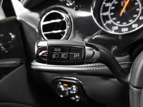 Used 2012 Bentley Mulsanne w/ Premiere Specification Pkg image 68