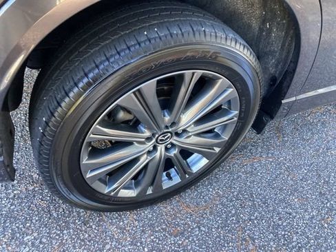 Used 2025 MAZDA CX-5 Signature image 15