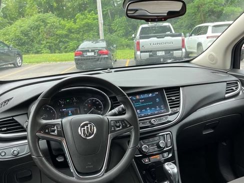 Used 2018 Buick Encore Preferred FWD image 10