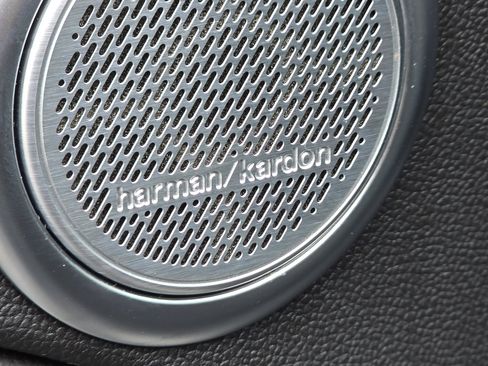 Used 2024 Alfa Romeo Stelvio Quadrifoglio w/ Active Assist Plus Package image 17